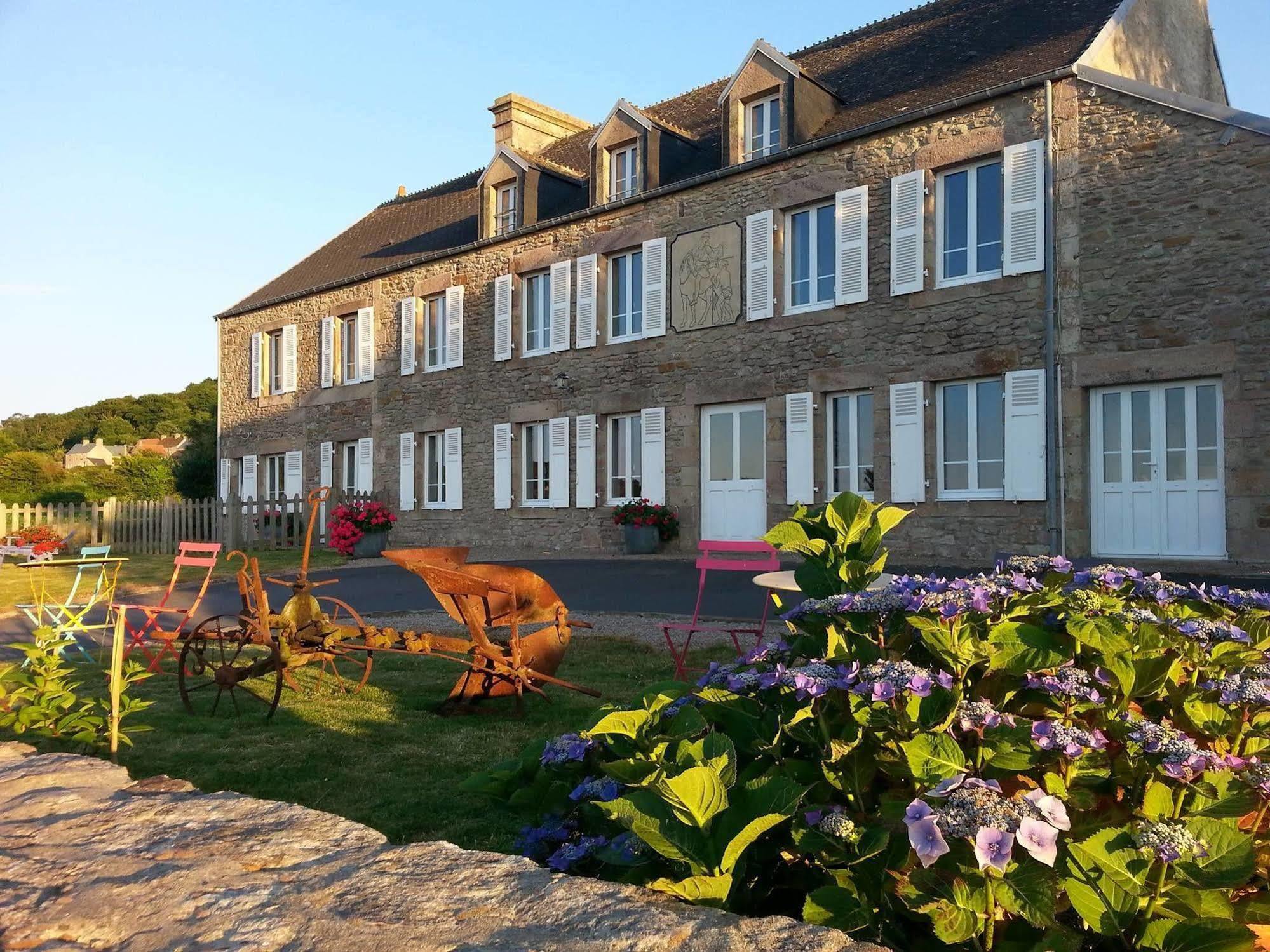 La Roche Du Marais Otel Omonville-la-Petite Dış mekan fotoğraf